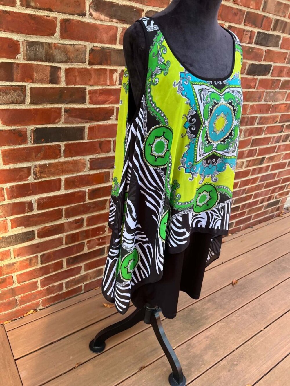 Beautiful Sheath Dress with Geometric Designs by S.L. Fashions Size L